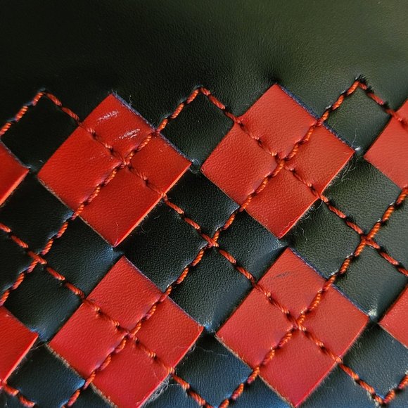 Betty Boop Harlequin Belt Buckle Purse - Picture 9 of 12